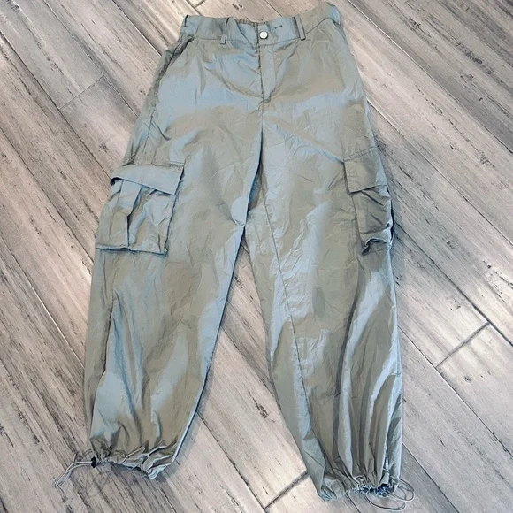 Dazy Cargo Pants - Picture 1 of 9